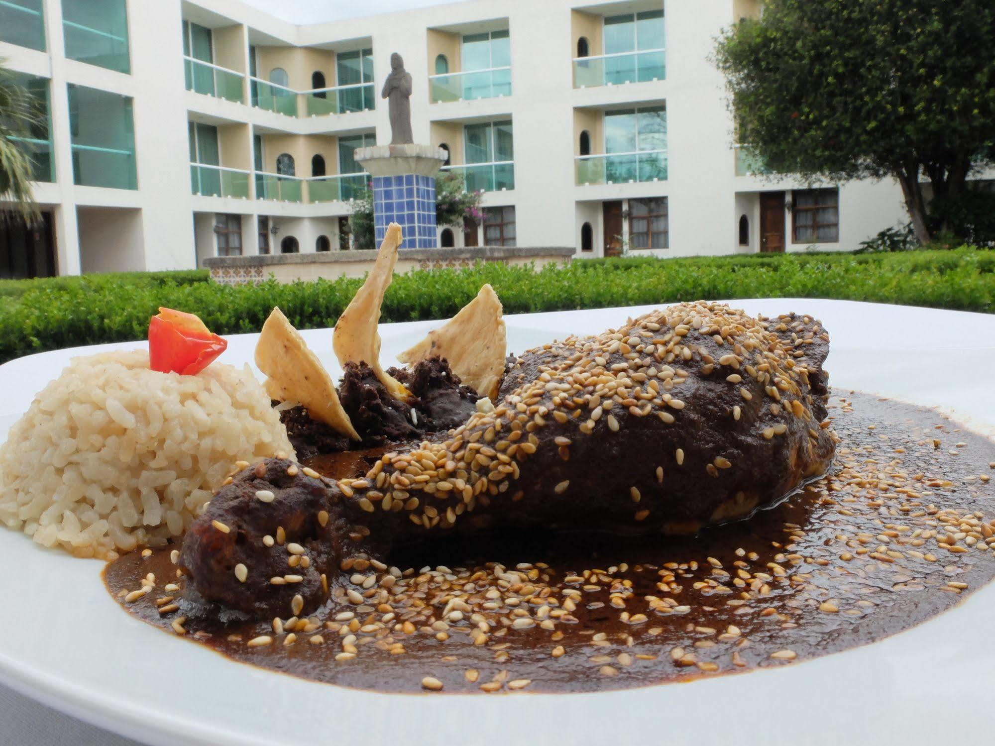 צ'ולולה Hotel Posada Senorial מראה חיצוני תמונה