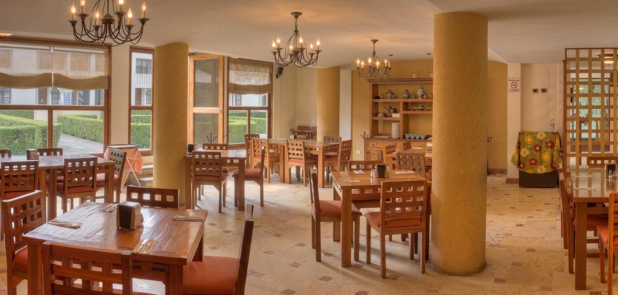 צ'ולולה Hotel Posada Senorial מראה חיצוני תמונה