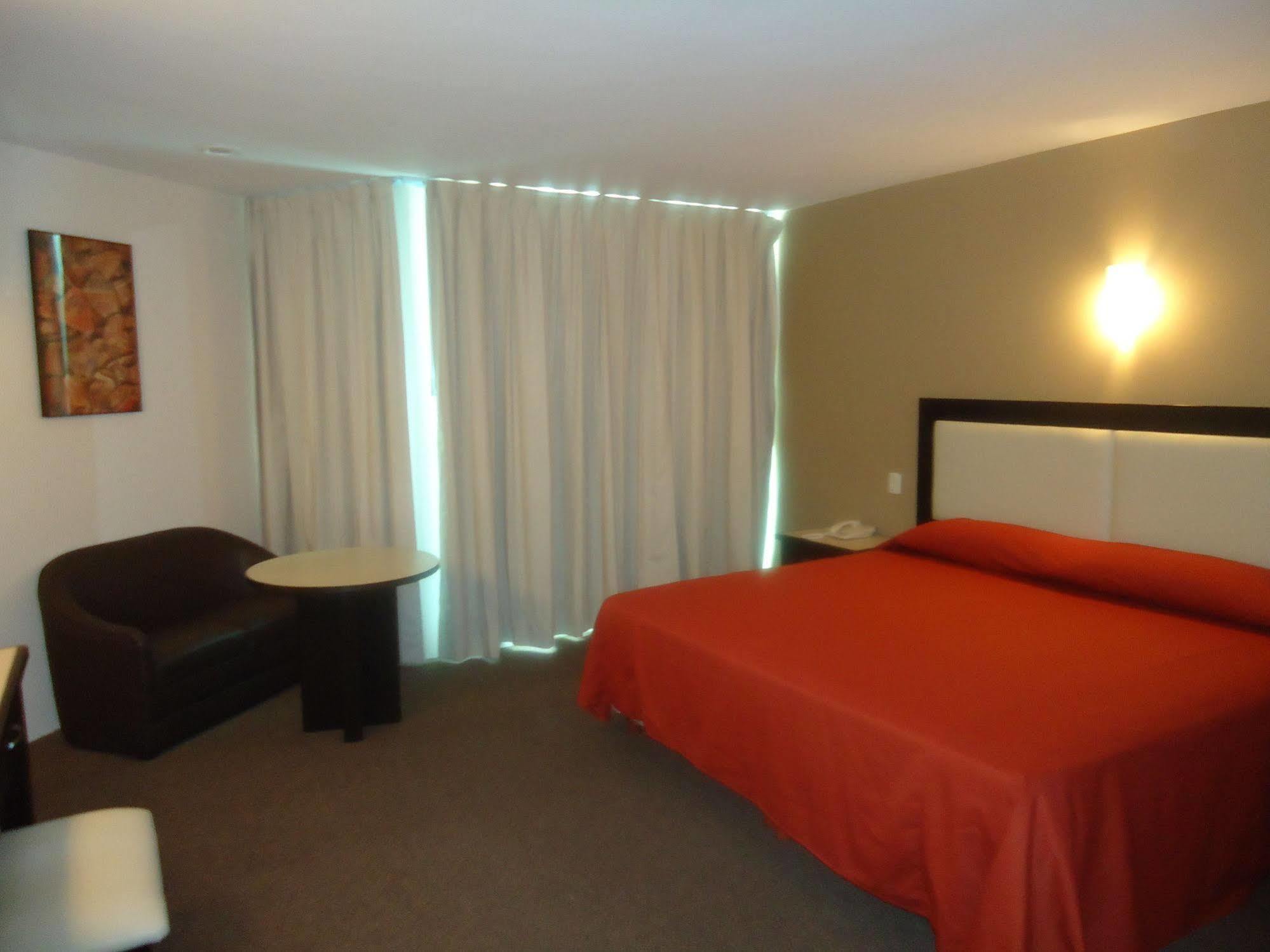 צ'ולולה Hotel Posada Senorial מראה חיצוני תמונה