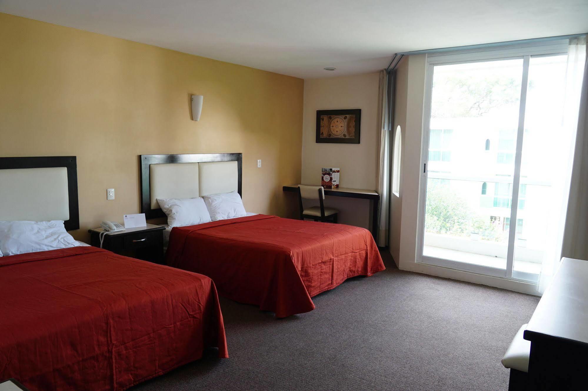 צ'ולולה Hotel Posada Senorial מראה חיצוני תמונה
